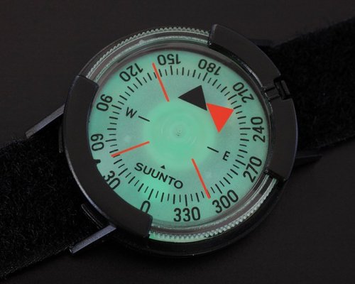 Компас на ремешке с застежкой-липучкой SUUNTO M-9/BLACK/BLACK/NH
